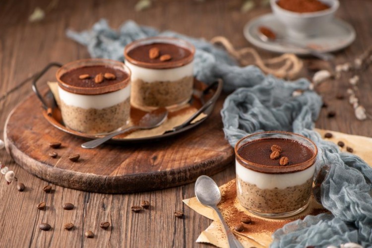 بودينج الشيا بطعم التيراميسو