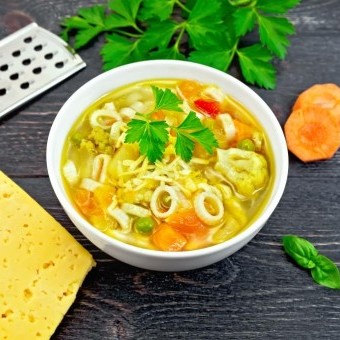 شوربة الشعيرية بدون دجاج