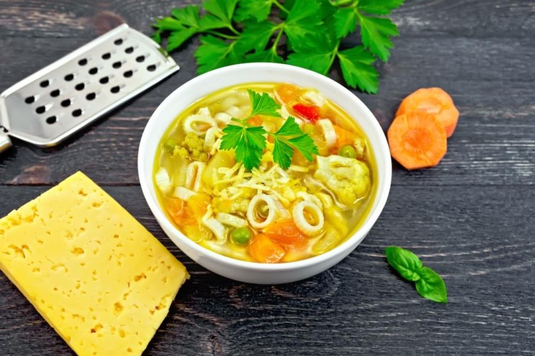 شوربة الشعيرية بدون دجاج