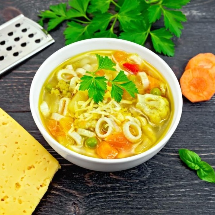 شوربة الشعيرية بدون دجاج