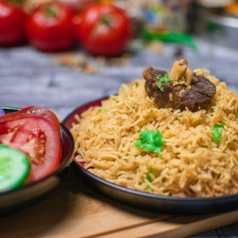 طريقة عمل الأوزي باللحم
