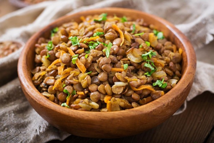 عدس مطبوخ بطريقة صحية