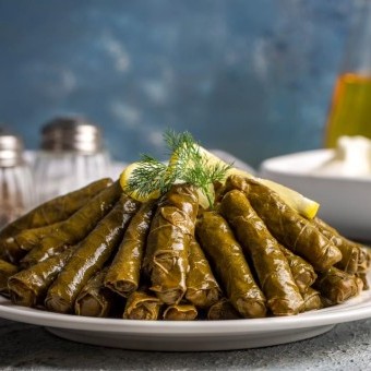 ورق عنب محشي بالرز والخضار