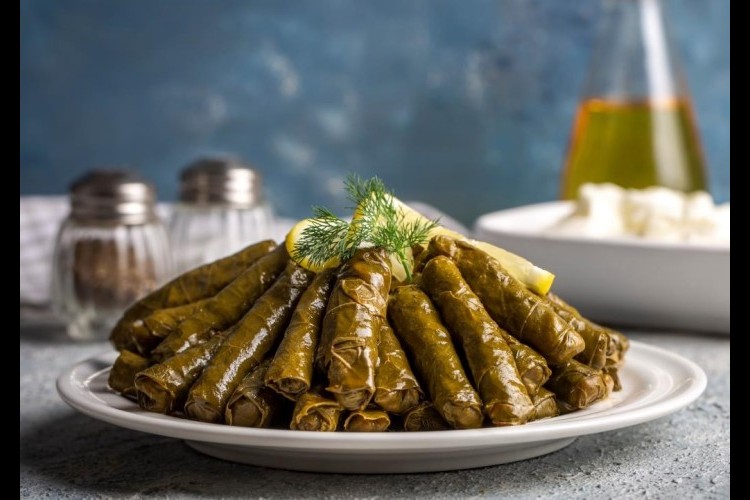 ورق عنب محشي بالرز والخضار