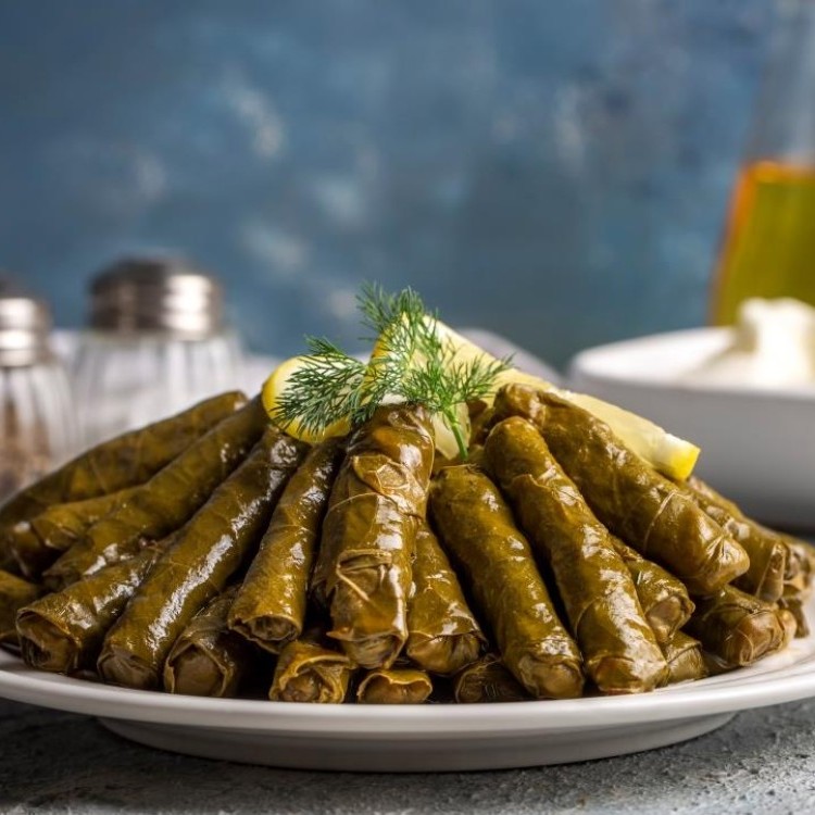 ورق عنب محشي بالرز والخضار