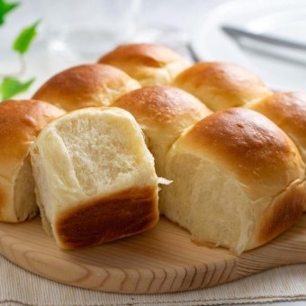 خبز الحليب الهش