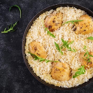 صينية دجاج بالأرز