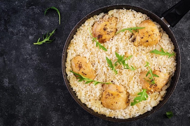 صينية دجاج بالأرز