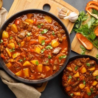 يخنة لحم سهلة ولذيذة