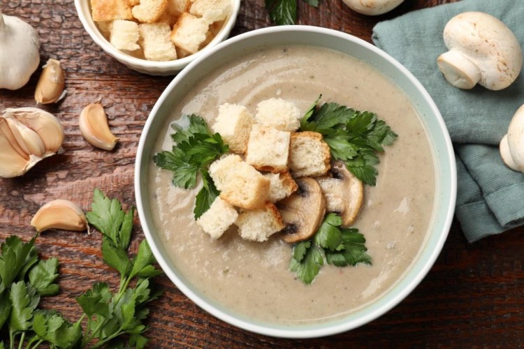 شوربة الفطر بدون كريمة