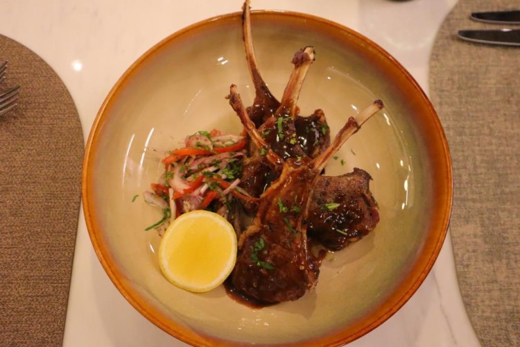 ريش لحم الضأن بالثوم