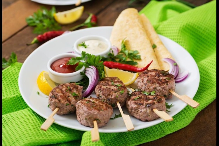 كفتة بطريقة المطاعم