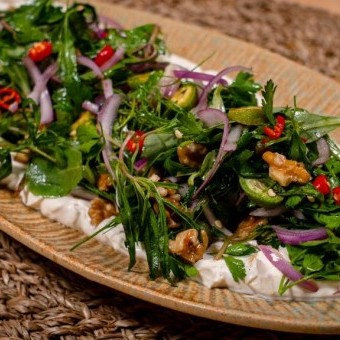 سلطة اللوز بالفيديو