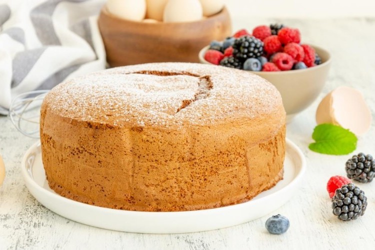 كيك إسفنجي بالفانيليا بدون فرن