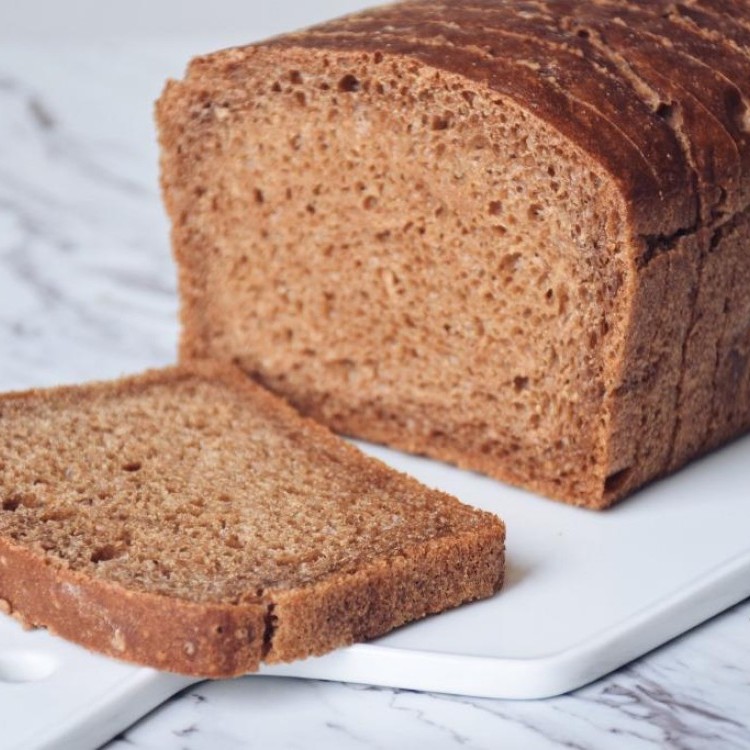 خبز أسمر منزلي