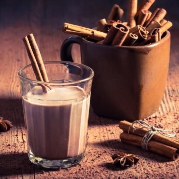 القرفة بالحليب