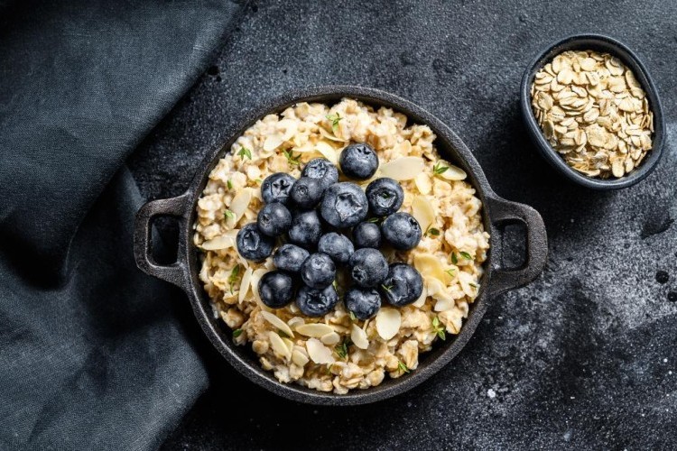 حلى الشوفان والحليب المحموس للرجيم