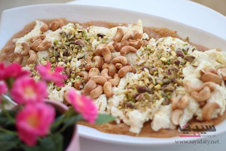 مدلوقة بالسميد