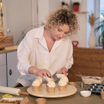 حيل لتحضير حلويات سريعة في المنزل