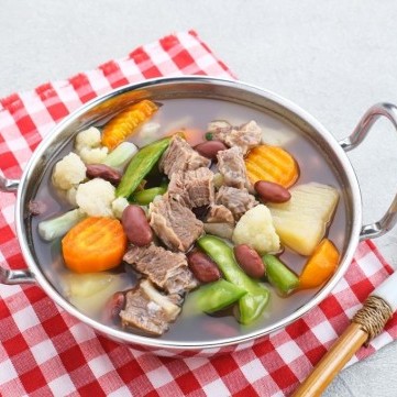 شوربة لحم الضأن بالخضار لعيد الأضحى
