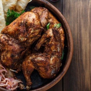 دجاج بالبصل والسماق