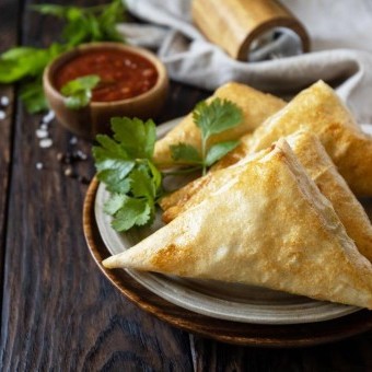 السمبوسة المقرمشة بالجبن