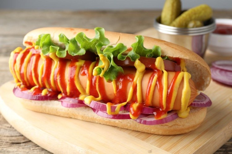 ساندويش هوت دوغ رول