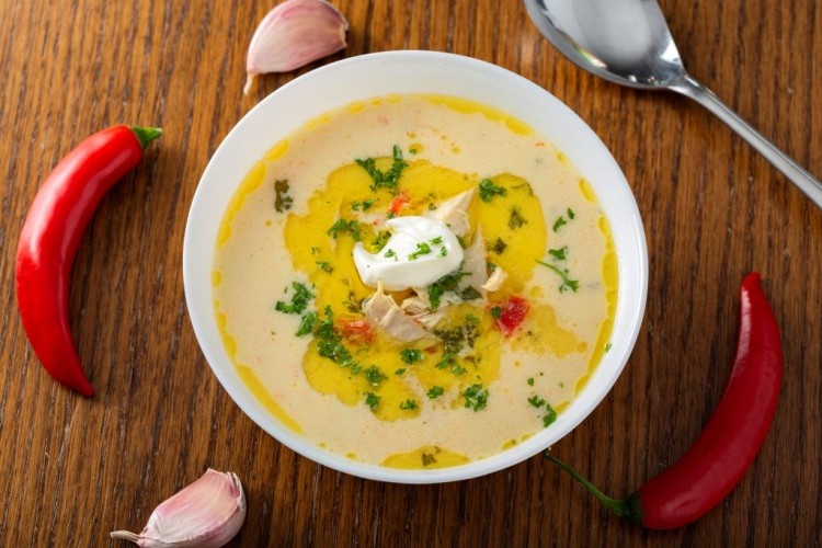 شوربة الدجاج الكيتو