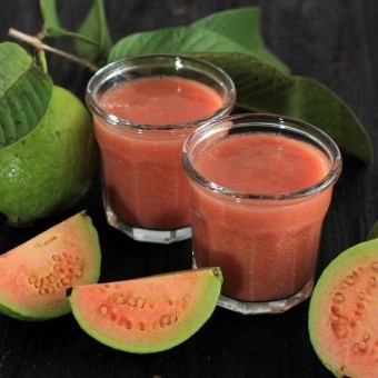 طريقة عمل عصير الجوافة بالحليب