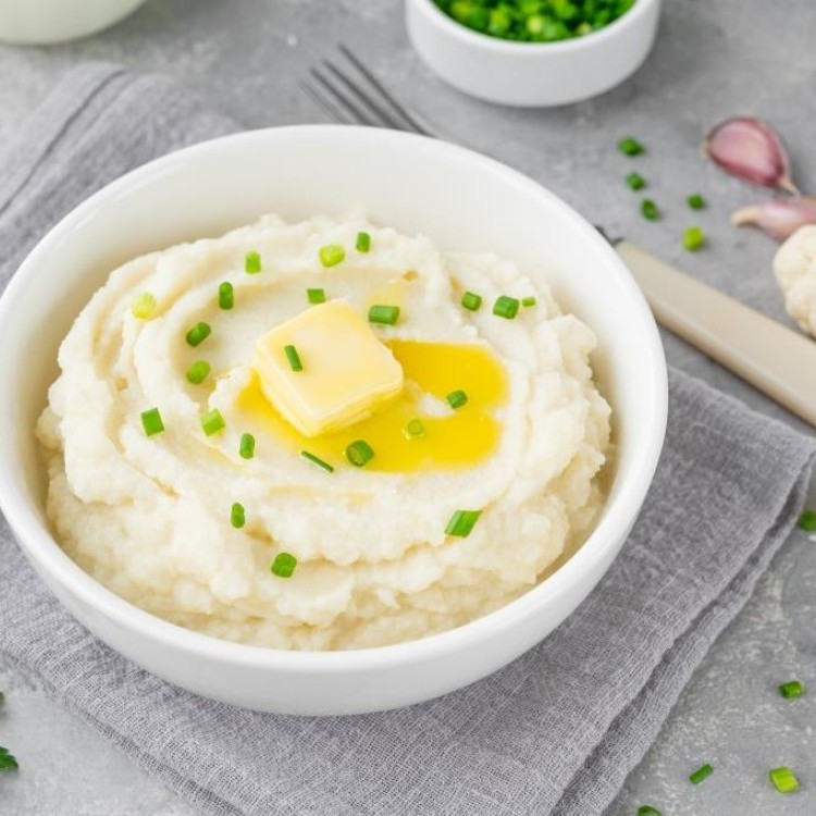 البطاطس المهروسة مع الزبدة والحليب