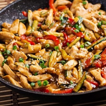 دجاج بالصويا صوص والخضار