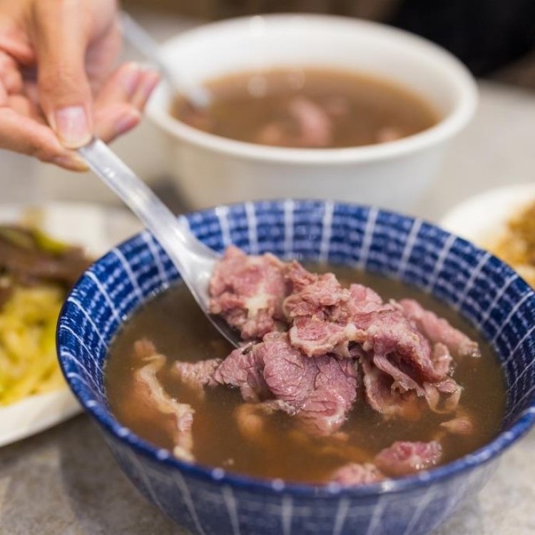 طريقة عمل شوربة اللحم السعودي