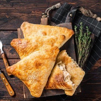 فطائر الدجاج الهشة
