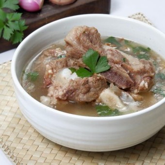 شوربة اللحمة بالبصل