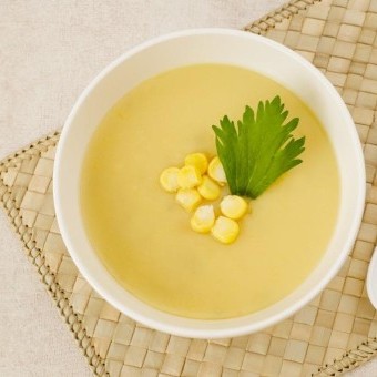 طريقة عمل شوربة الذرة دون دجاج