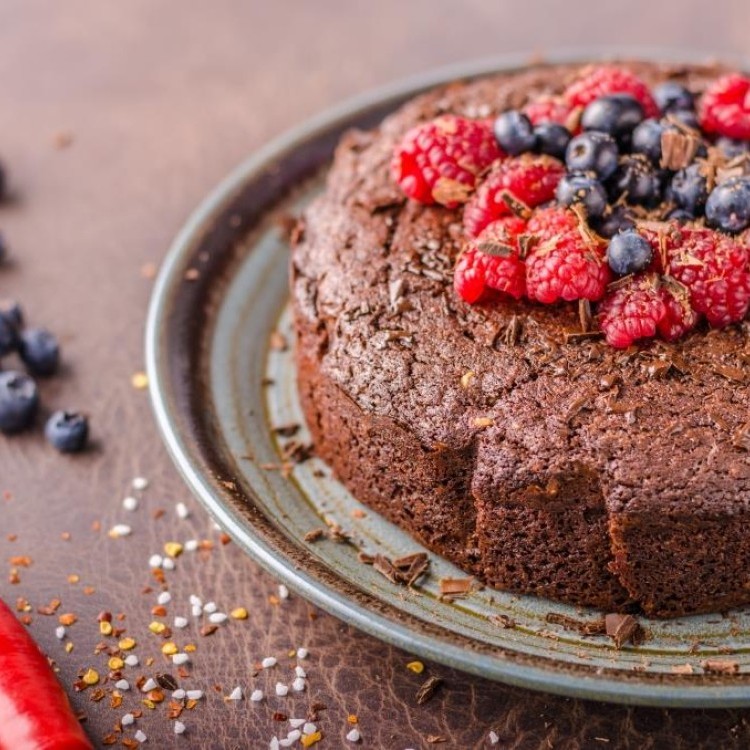 كيك الزبادي بالكاكاو