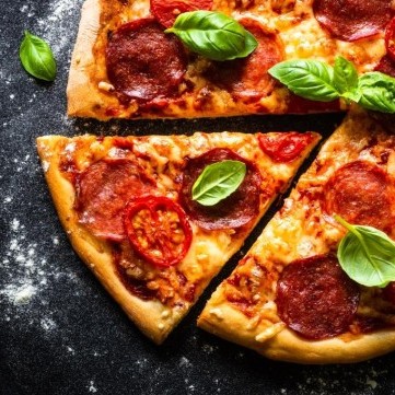 البيتزا السريعة بالتورتيلا