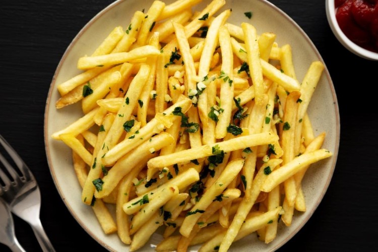 البطاطس المقلية الشامية الحارة