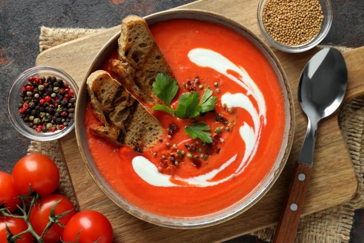 شوربة الطماطم السريعة