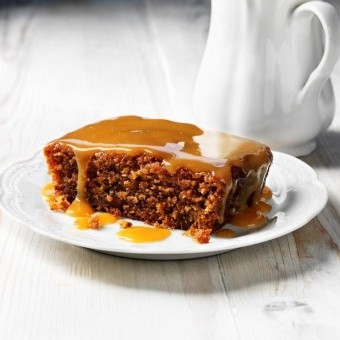 كيكة التمر الكريمية