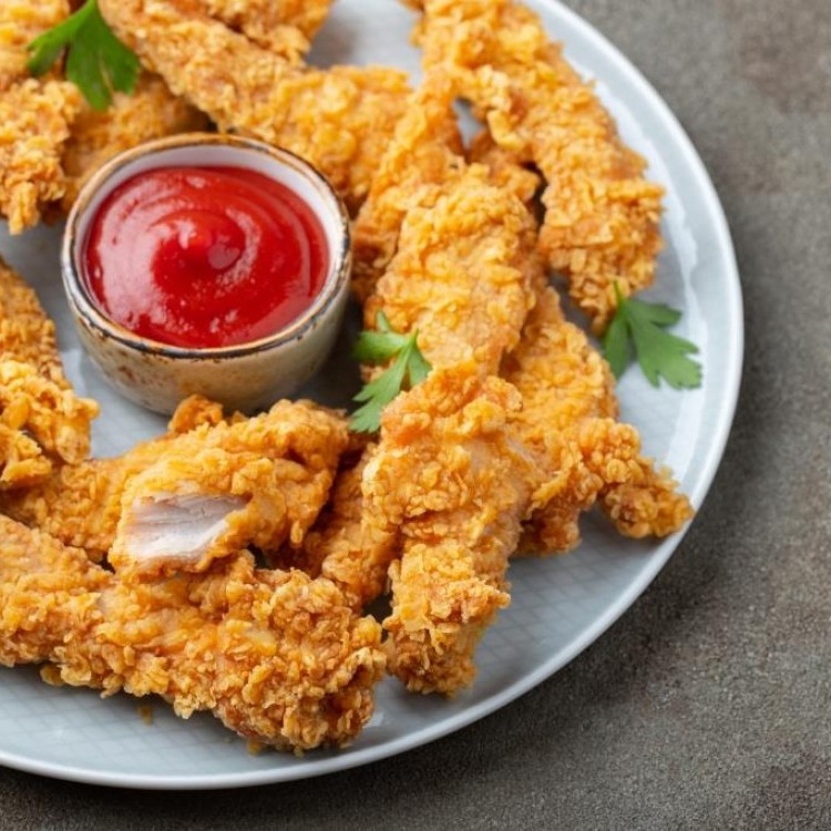 أصابع الدجاج بالكورن فليكس