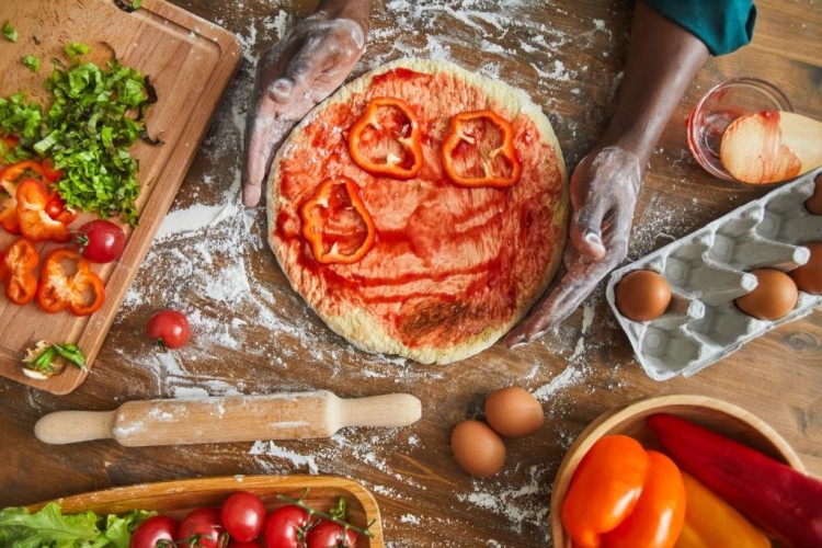 عجينة البيتزا الهشة