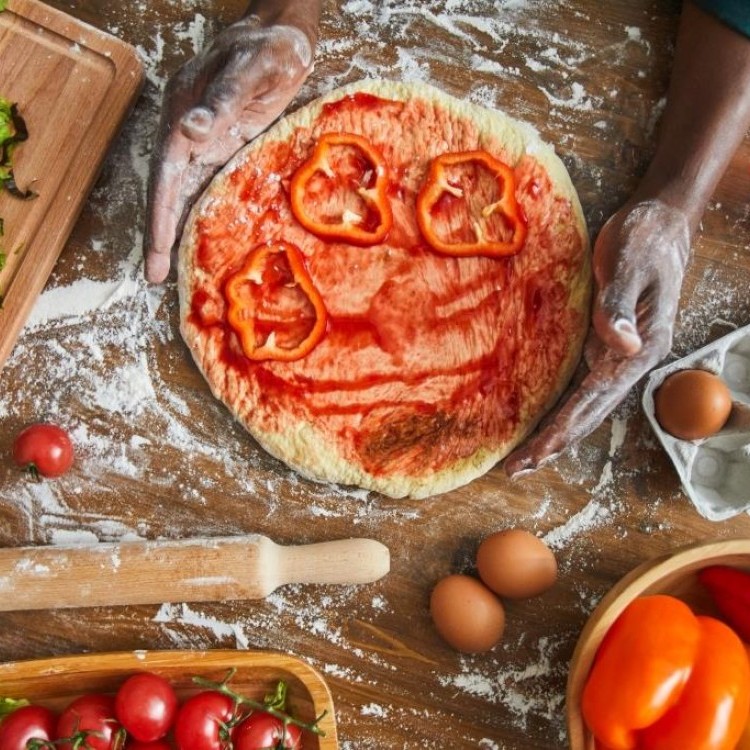 عجينة البيتزا الهشة