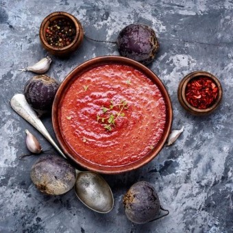 صلصة الطماطم بالبنجر