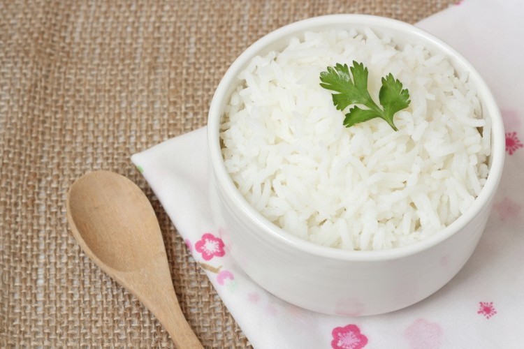 الرز الأبيض المسلوق للرجيم