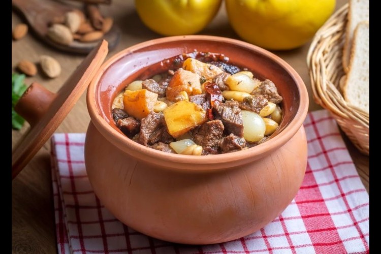 كباب الحلة مع البطاطس