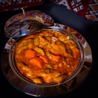 القرصان السعودي بالخضار واللحم
