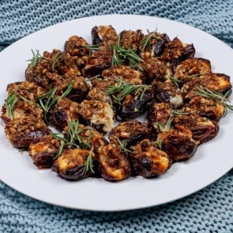 سناك التمر مع جبنة الفيتا بالفيديو