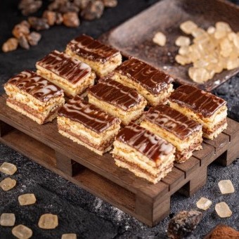 حلى بسكويت بالكابتشينو البارد
