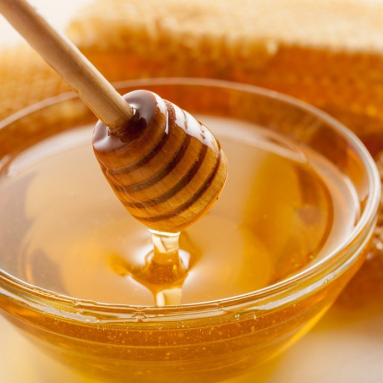 الفوائد الصحية والطبية للعسل الأبيض